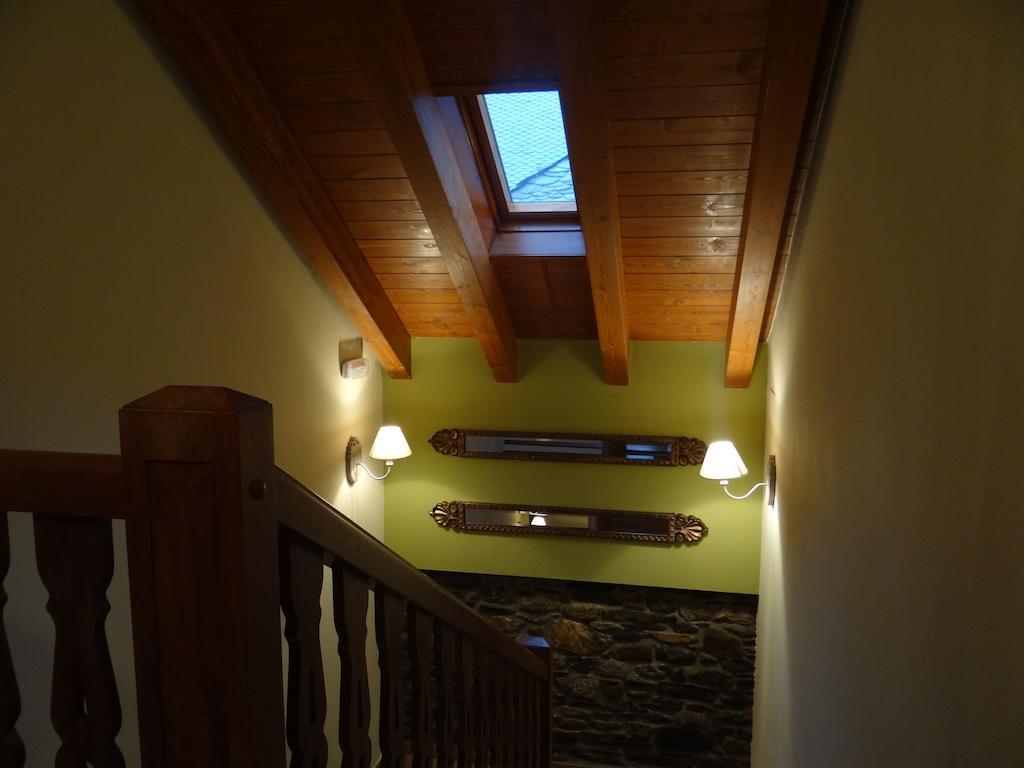 Alba D'Esteve. Casa Rural Espot Zimmer foto